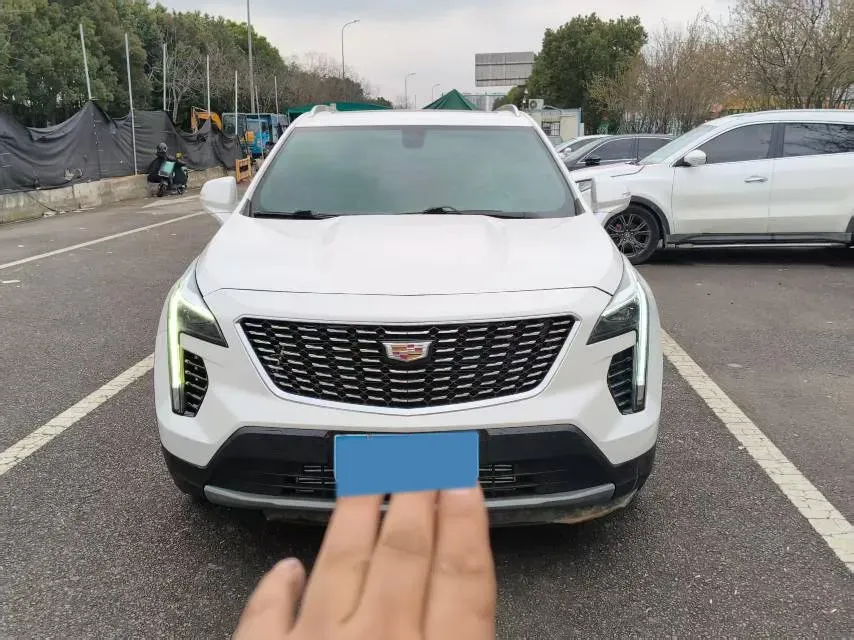 2020 Cadillac XT4 2.0T 237HP L4 9AT,autocango,china used car exporter,china ev exporter,chinese used car exporter,chinese used ev exporter