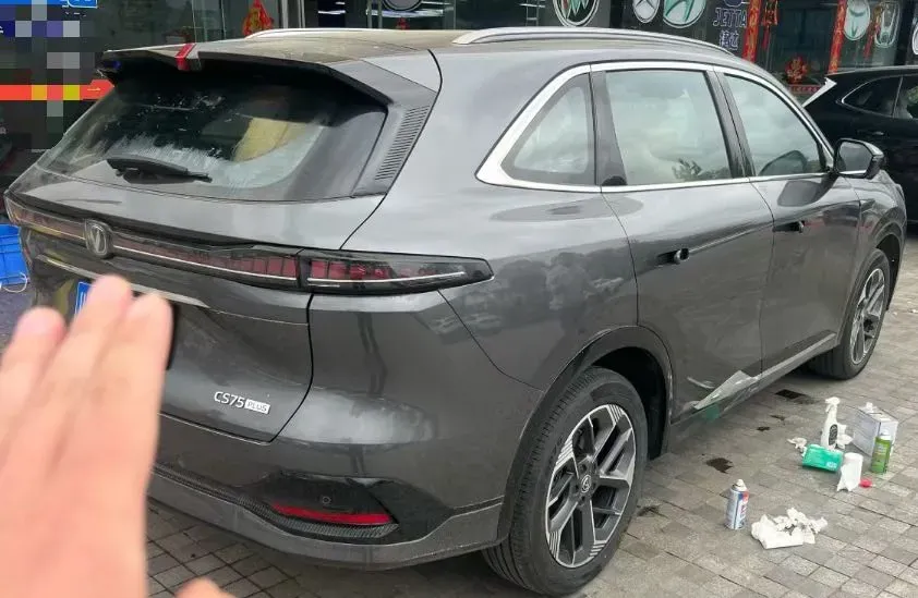 2025 ChangAn CS75 Plus 1.5T 192HP L4 8AT,autocango,china used car exporter,china ev exporter,chinese used car exporter,chinese used ev exporter