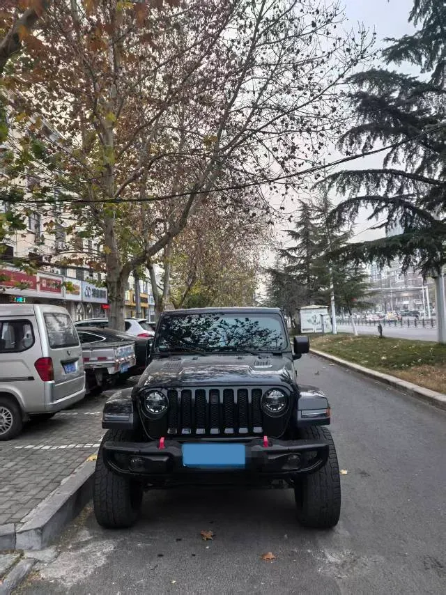 2019 Jeep Wrangler 2.0T 266HP L4 8AT,autocango,china used car exporter,china ev exporter,chinese used car exporter,chinese used ev exporter