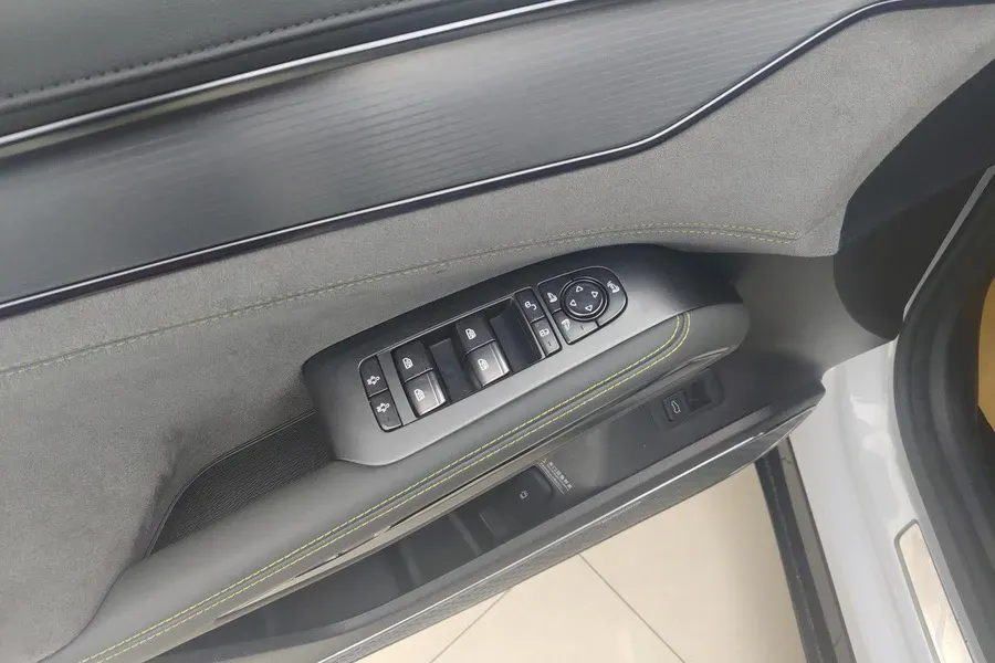 2024 BYD SongL EV BEV 87.04KWH,autocango,china used car exporter,china ev exporter,chinese used car exporter,chinese used ev exporter