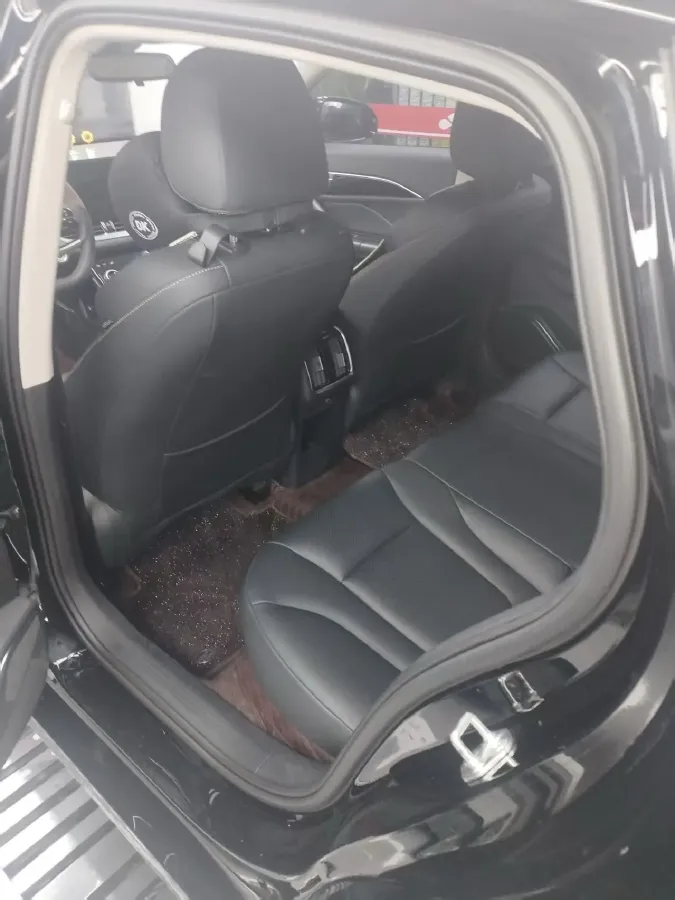 2023 Bestune B70 1.5T 169HP L4 7DCT,autocango,china used car exporter,china ev exporter,chinese used car exporter,chinese used ev exporter