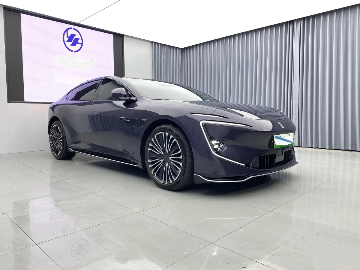 2026 Avatr 12 BEV,autocango,china used car exporter,china ev exporter,chinese used car exporter,chinese used ev exporter