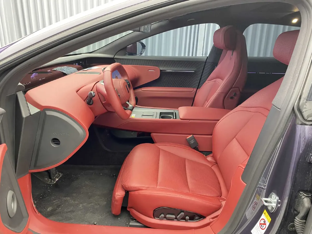 2026 Avatr 12 BEV,autocango,china used car exporter,china ev exporter,chinese used car exporter,chinese used ev exporter