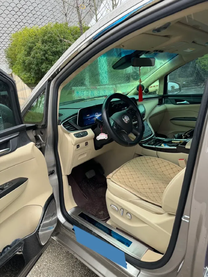 2023 Buick GL8 2.0T 237HP L4 9AT,autocango,china used car exporter,china ev exporter,chinese used car exporter,chinese used ev exporter