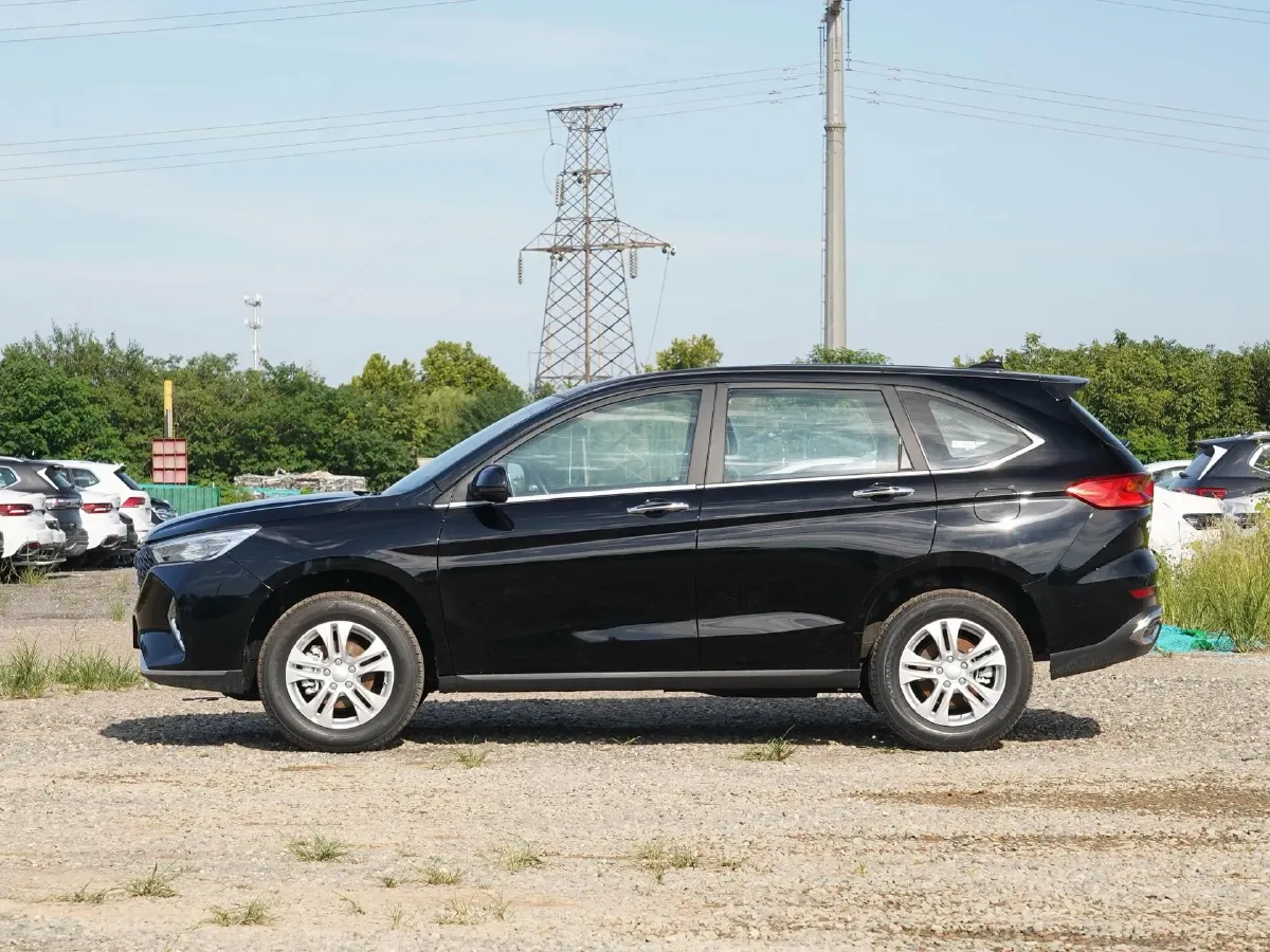 2023 Haval M6 1.5T 150HP L4 6MT,autocango,china used car exporter,china ev exporter,chinese used car exporter,chinese used ev exporter