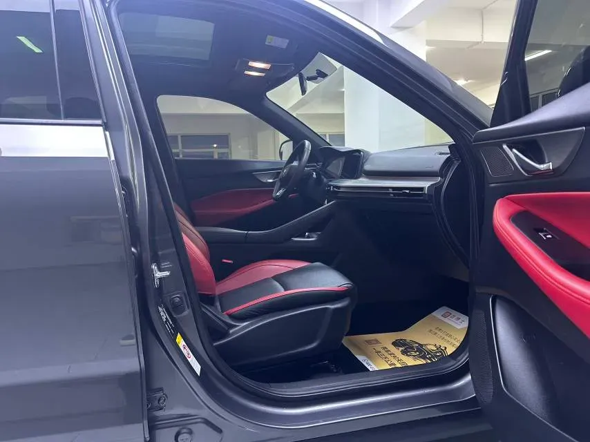 2021 ChangAn CS35 Plus 1.4T 160HP L4 7DCT,autocango,china used car exporter,china ev exporter,chinese used car exporter,chinese used ev exporter