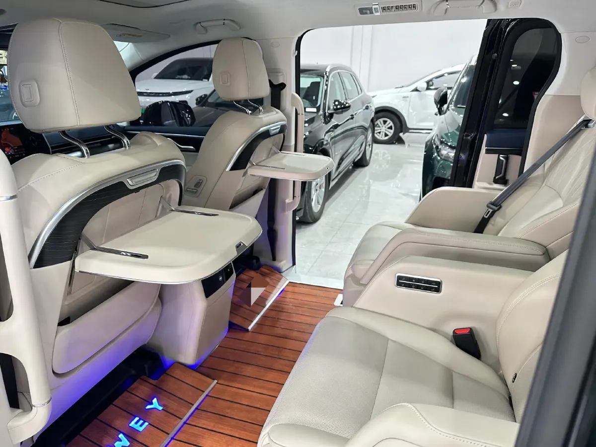 2024 Mercedes-Benz C Class 1.5T 204HP L4 9AT,autocango,china used car exporter,china ev exporter,chinese used car exporter,chinese used ev exporter