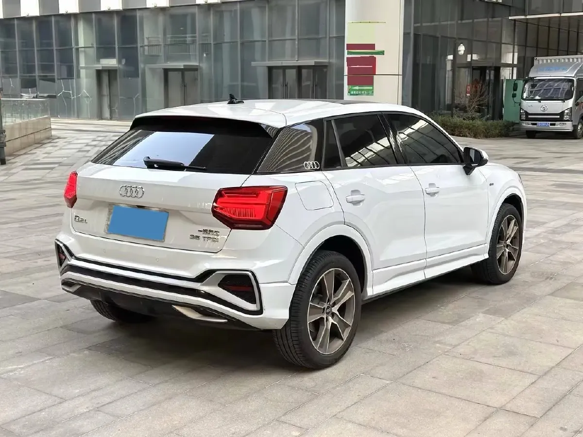 2022 Audi Q2L 1.4T 150HP L4 7DCT,autocango,china used car exporter,china ev exporter,chinese used car exporter,chinese used ev exporter