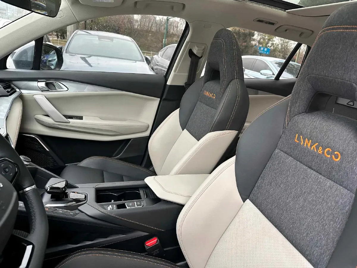 2022 Roewe i6 MAX BEV 61.1KWH,autocango,china used car exporter,china ev exporter,chinese used car exporter,chinese used ev exporter