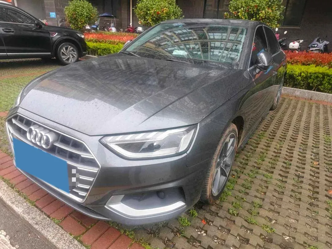 2020 Audi A4L 2.0T 190HP L4 7DCT,autocango,china used car exporter,china ev exporter,chinese used car exporter,chinese used ev exporter
