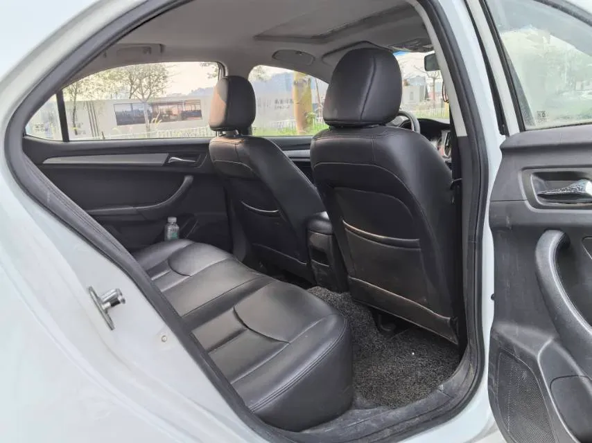 2018 Roewe 360 1.5L 116HP L4 4AT,autocango,china used car exporter,china ev exporter,chinese used car exporter,chinese used ev exporter