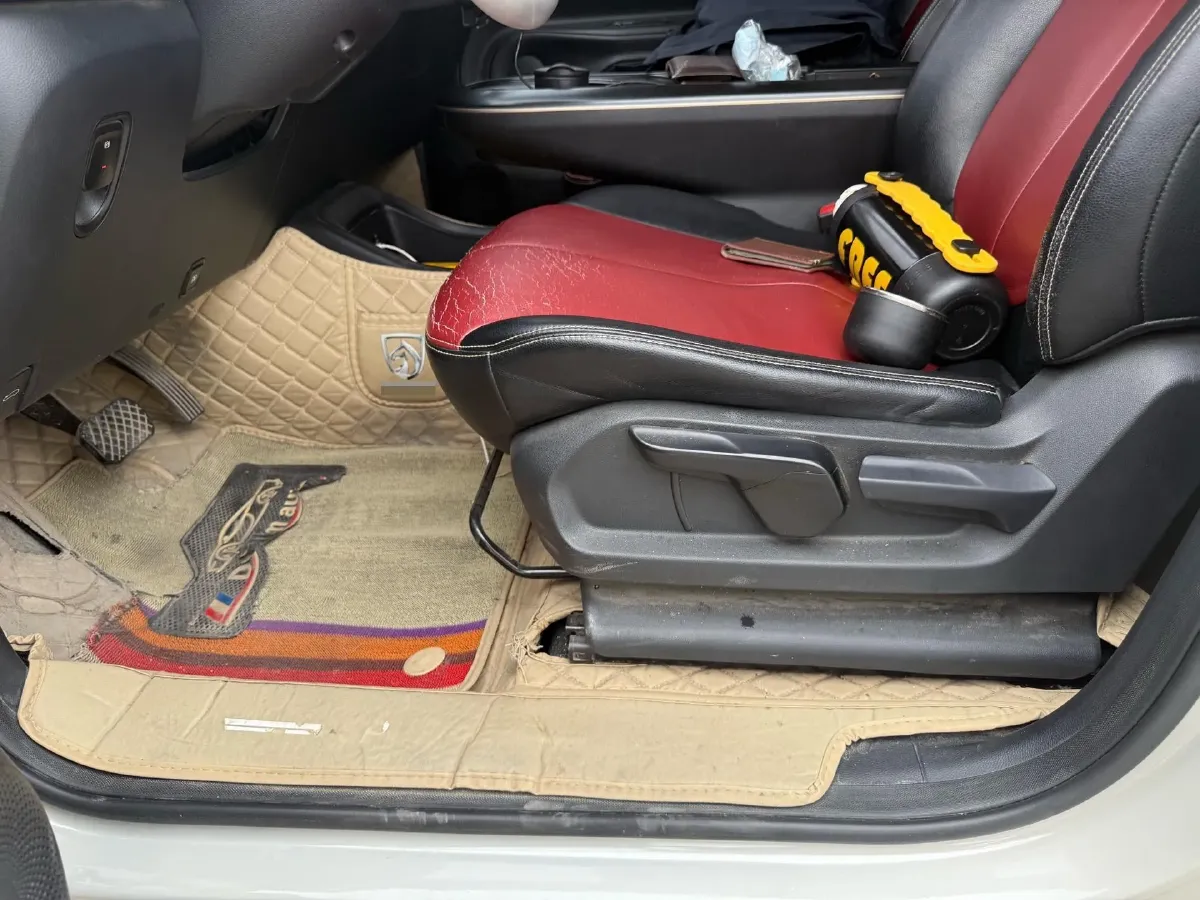 2023 BaoJun Cloud BEV 37.9KWH,autocango,china used car exporter,china ev exporter,chinese used car exporter,chinese used ev exporter