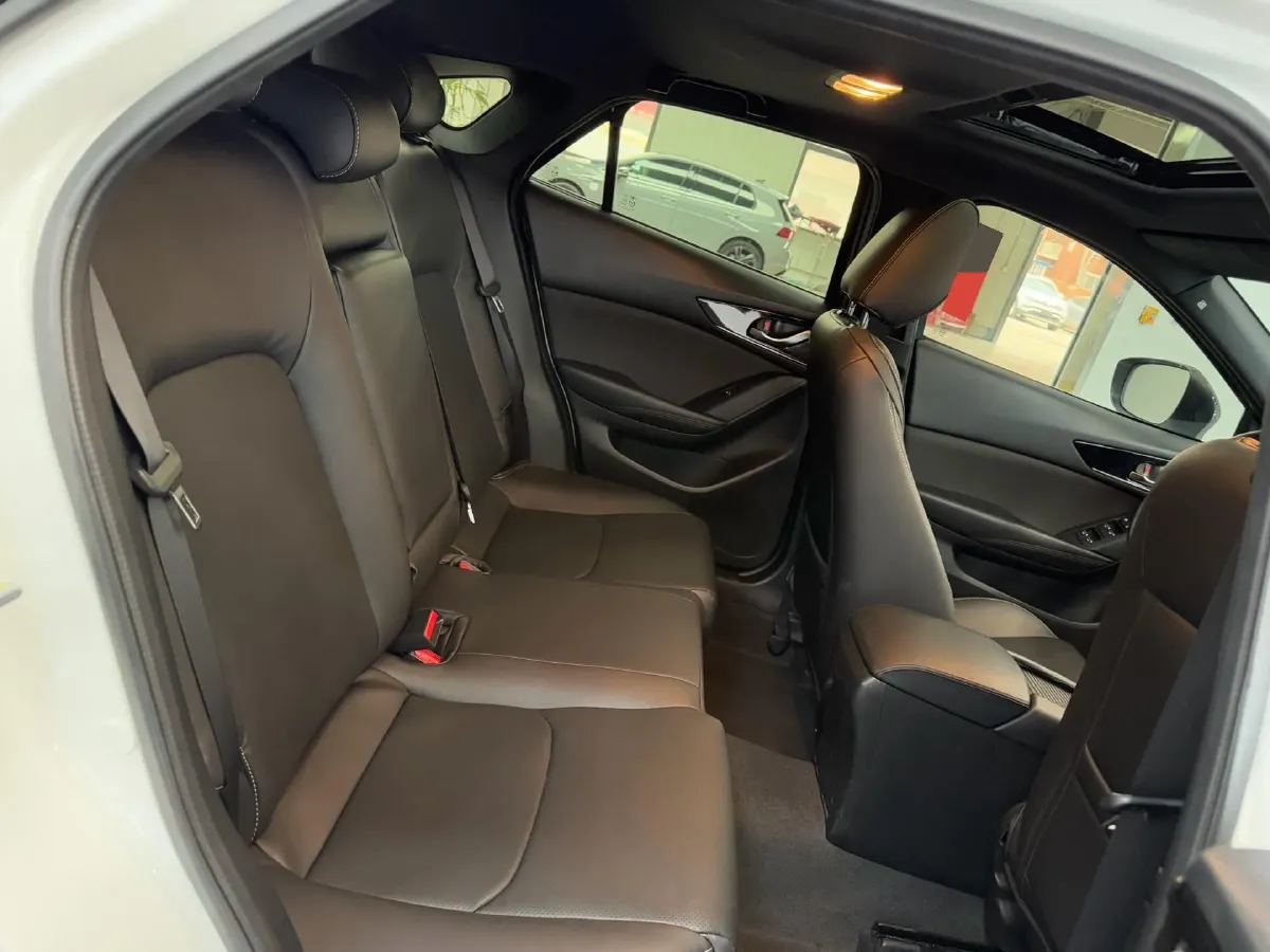 2021 Mazda CX-4 2.0L 158HP L4 6AT,autocango,china used car exporter,china ev exporter,chinese used car exporter,chinese used ev exporter