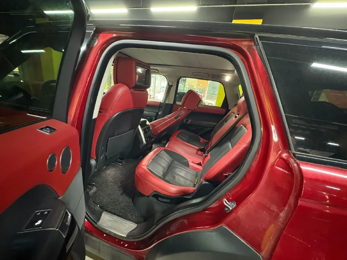 2022 Land Rover Range Rover Sport 3.0T 400HP L6 8AT,autocango,china used car exporter,china ev exporter,chinese used car exporter,chinese used ev exporter