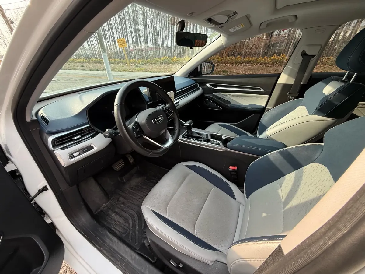 2022 Geely Emgrand 1.5L 114HP L4 CVT,autocango,china used car exporter,china ev exporter,chinese used car exporter,chinese used ev exporter