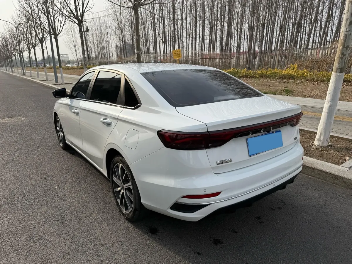 2022 Geely Emgrand 1.5L 114HP L4 CVT,autocango,china used car exporter,china ev exporter,chinese used car exporter,chinese used ev exporter