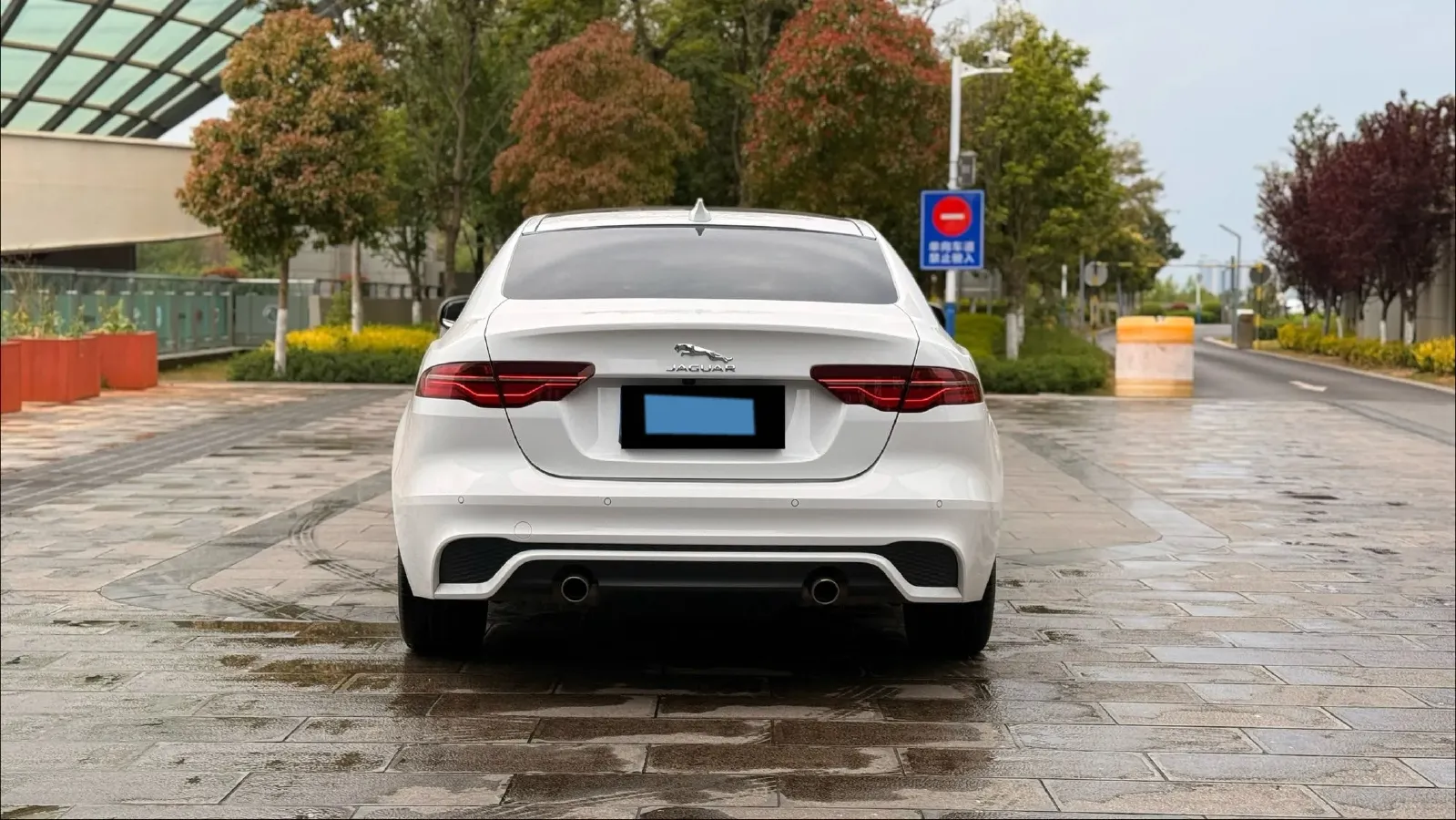 2020 Jaguar XEL 2.0T 200HP L4 8AT,autocango,china used car exporter,china ev exporter,chinese used car exporter,chinese used ev exporter