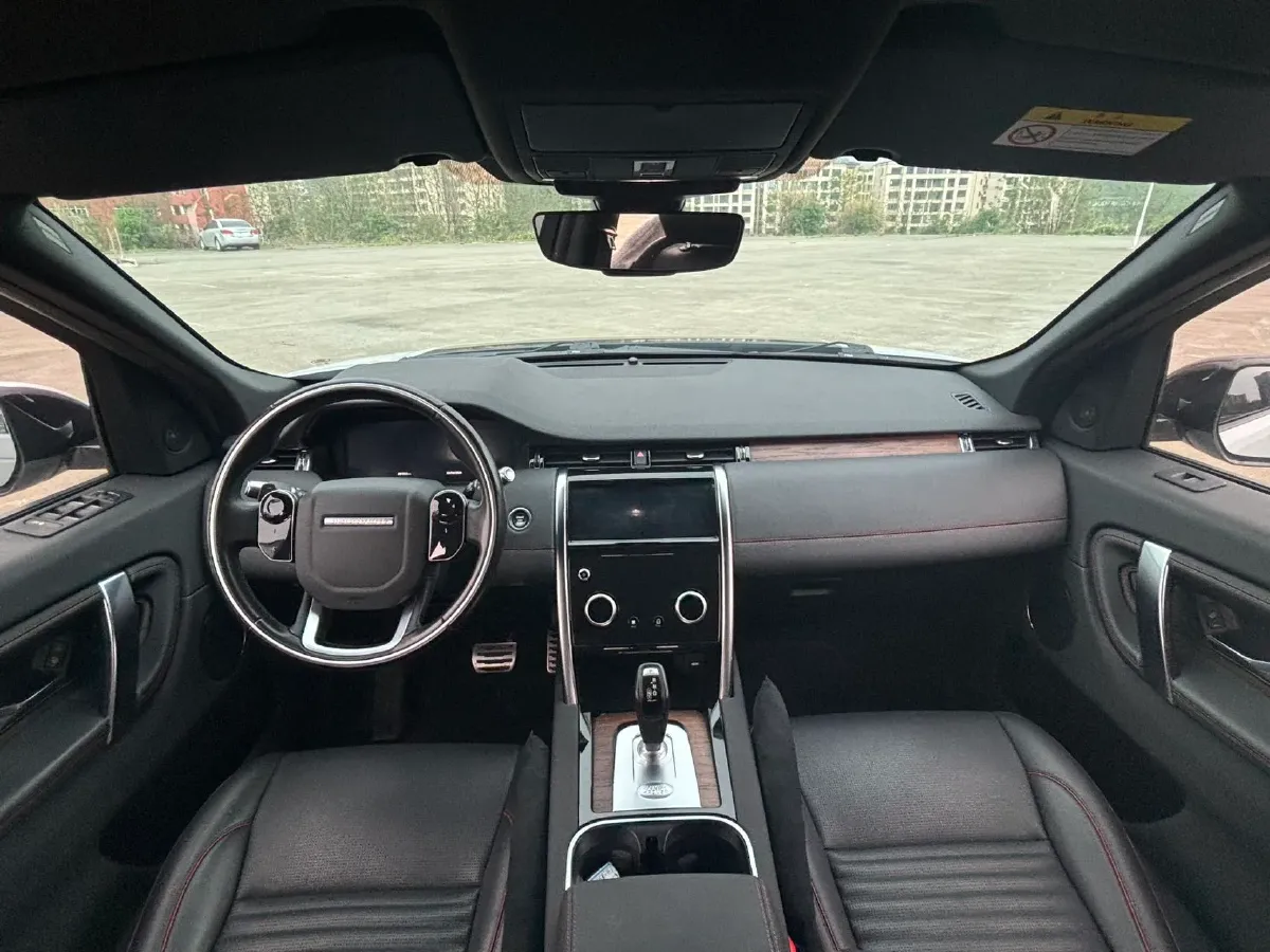 2020 Land Rover Discovery Sport 2.0T 249HP L4 9AT,autocango,china used car exporter,china ev exporter,chinese used car exporter,chinese used ev exporter
