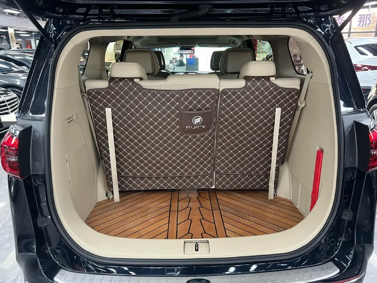 2023 Buick GL8 2.0T 237HP L4 9AT,autocango,china used car exporter,china ev exporter,chinese used car exporter,chinese used ev exporter