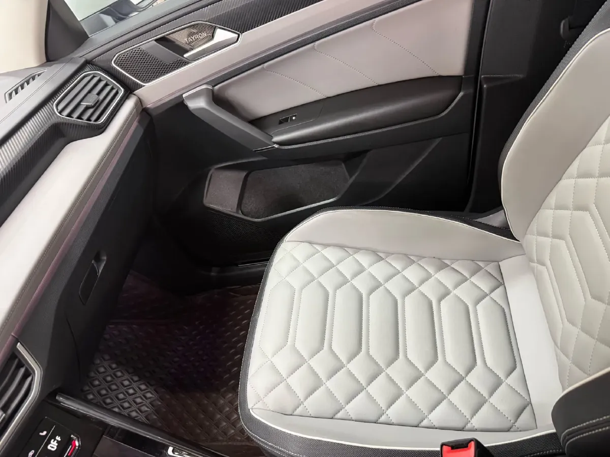 2023 Volkswagen Tayron 1.4T 150HP L4 7DCT,autocango,china used car exporter,china ev exporter,chinese used car exporter,chinese used ev exporter