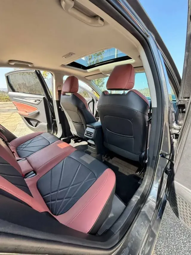 2023 ChangAn Eado 1.4T 160HP L4 7DCT,autocango,china used car exporter,china ev exporter,chinese used car exporter,chinese used ev exporter