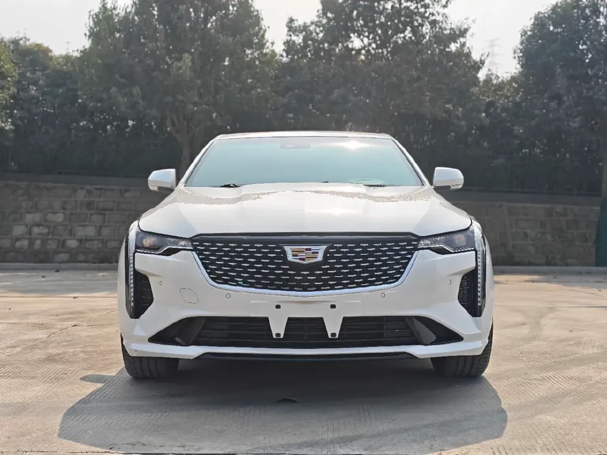 2023 Cadillac CT4 1.5T 211HP L4 8AT,autocango,china used car exporter,china ev exporter,chinese used car exporter,chinese used ev exporter