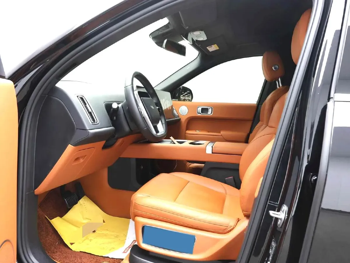 2024 Land Rover Range Rover Evoque 1.5T 200HP L3 8AT PHEV 15.5KWH,autocango,china used car exporter,china ev exporter,chinese used car exporter,chinese used ev exporter