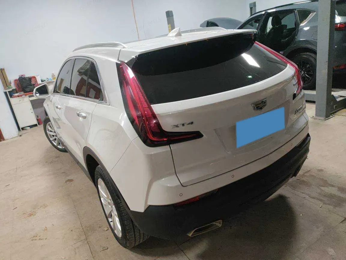 2020 Cadillac XT4 2.0T 237HP L4 9AT,autocango,china used car exporter,china ev exporter,chinese used car exporter,chinese used ev exporter