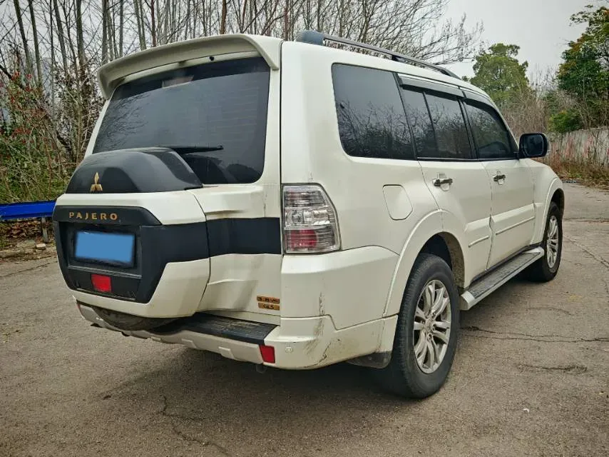 2017 Honda Jade 1.8L 141HP L4 5AT,autocango,china used car exporter,china ev exporter,chinese used car exporter,chinese used ev exporter