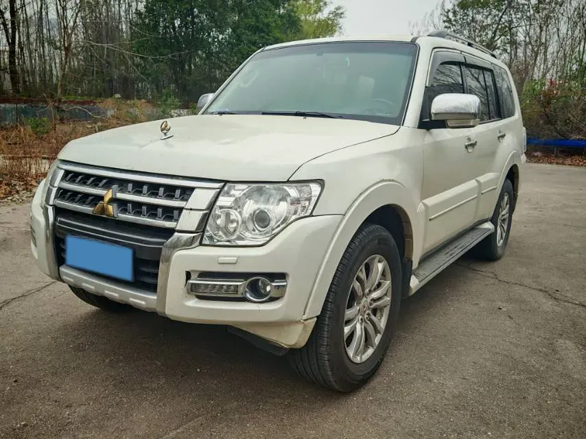 2017 Honda Jade 1.8L 141HP L4 5AT,autocango,china used car exporter,china ev exporter,chinese used car exporter,chinese used ev exporter