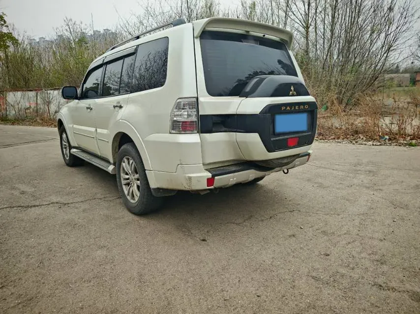 2017 Honda Jade 1.8L 141HP L4 5AT,autocango,china used car exporter,china ev exporter,chinese used car exporter,chinese used ev exporter