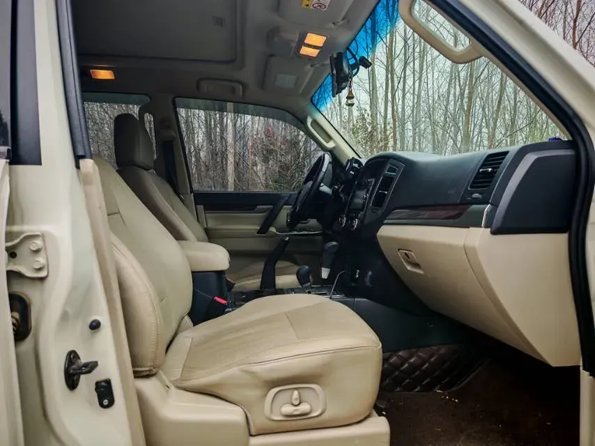 2017 Honda Jade 1.8L 141HP L4 5AT,autocango,china used car exporter,china ev exporter,chinese used car exporter,chinese used ev exporter