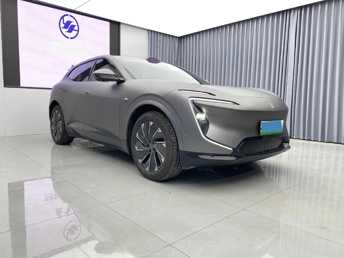 2024 Avatr 07 BEV 82.16KWH,autocango,china used car exporter,china ev exporter,chinese used car exporter,chinese used ev exporter
