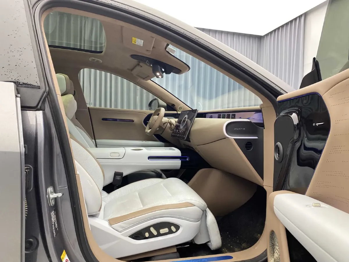 2024 Avatr 07 BEV 82.16KWH,autocango,china used car exporter,china ev exporter,chinese used car exporter,chinese used ev exporter