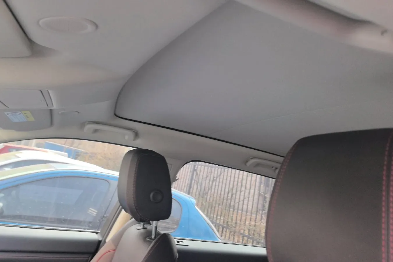 2022 Land Rover Discovery Sport 2.0T 249HP L4 9AT,autocango,china used car exporter,china ev exporter,chinese used car exporter,chinese used ev exporter