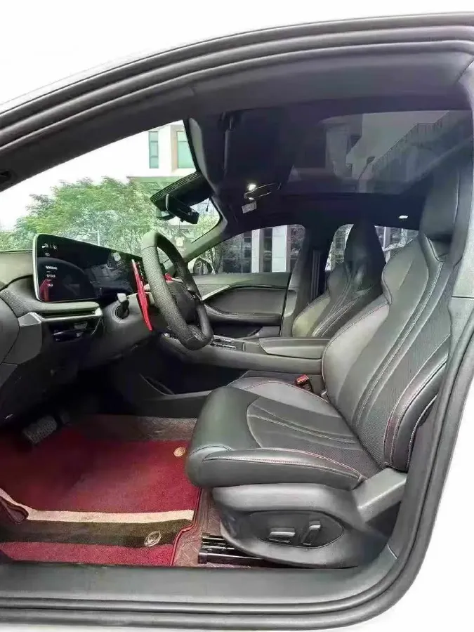 2025 MG 7 2.0T 261HP L4 9AT,autocango,china used car exporter,china ev exporter,chinese used car exporter,chinese used ev exporter