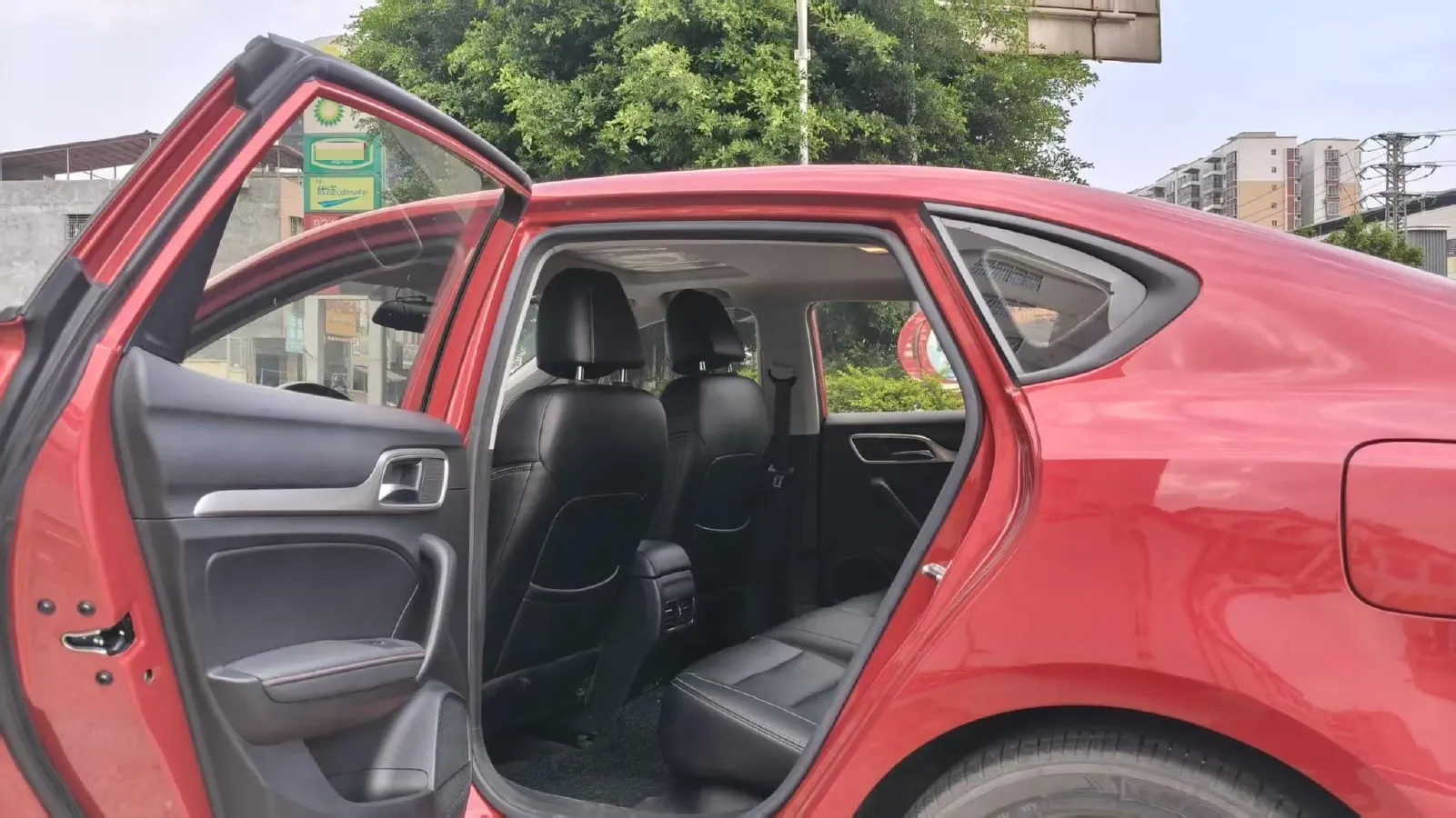 2020 MG MG6 1.5T 181HP L4 7DCT,autocango,china used car exporter,china ev exporter,chinese used car exporter,chinese used ev exporter