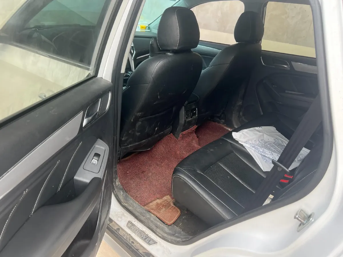 2019 Roewe i6 1.5T 169HP L4 7DCT,autocango,china used car exporter,china ev exporter,chinese used car exporter,chinese used ev exporter