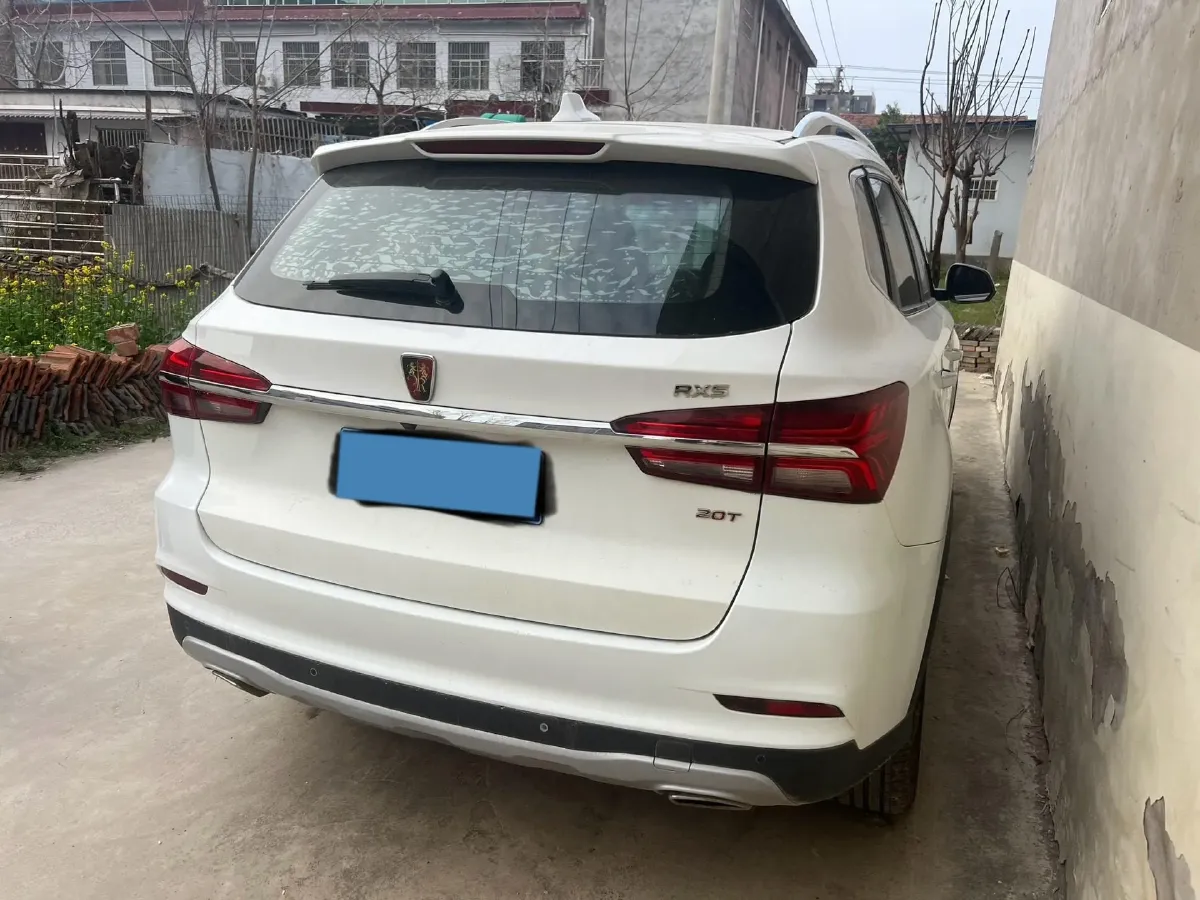 2019 Roewe i6 1.5T 169HP L4 7DCT,autocango,china used car exporter,china ev exporter,chinese used car exporter,chinese used ev exporter