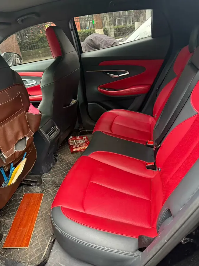 2020 ChangAn UNI-T 1.5T 180HP L4 7DCT,autocango,china used car exporter,china ev exporter,chinese used car exporter,chinese used ev exporter