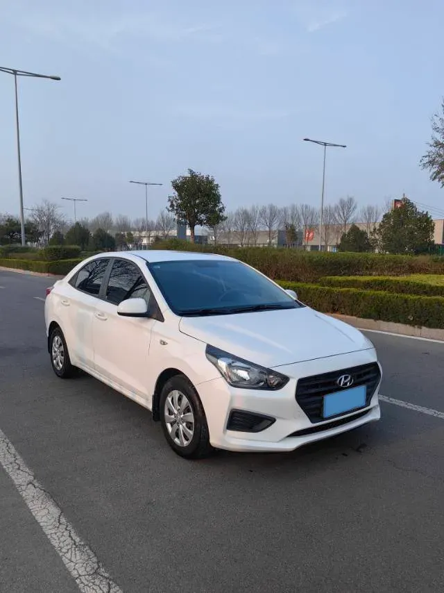 2020 Hyundai Reina 1.4L 95HP L4 5MT,autocango,china used car exporter,china ev exporter,chinese used car exporter,chinese used ev exporter