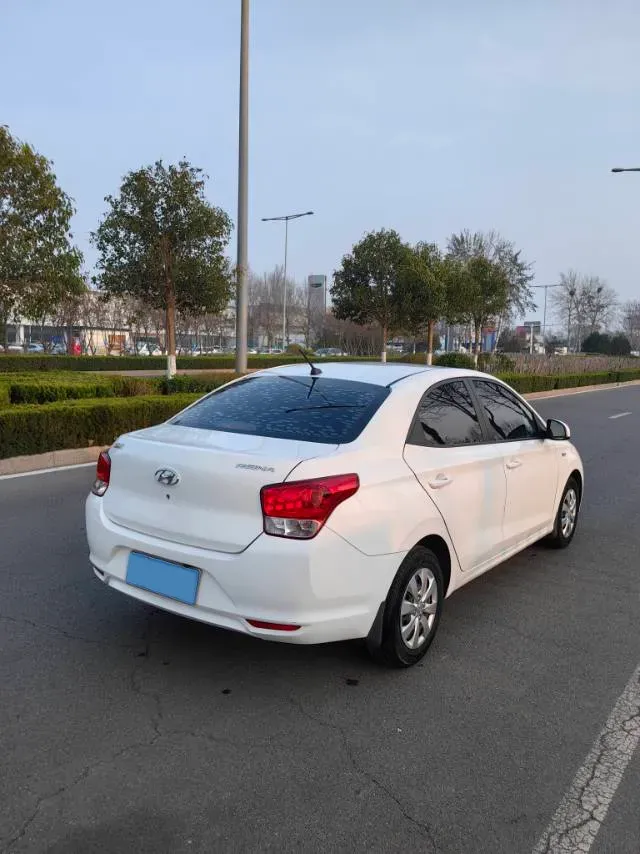 2020 Hyundai Reina 1.4L 95HP L4 5MT,autocango,china used car exporter,china ev exporter,chinese used car exporter,chinese used ev exporter