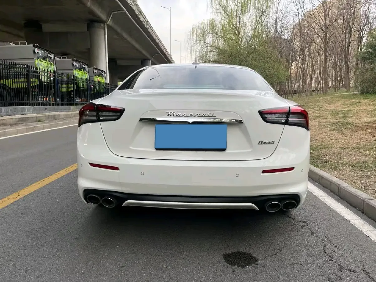 2022 Audi Q7 2.0T 245HP L4 8AT,autocango,china used car exporter,china ev exporter,chinese used car exporter,chinese used ev exporter