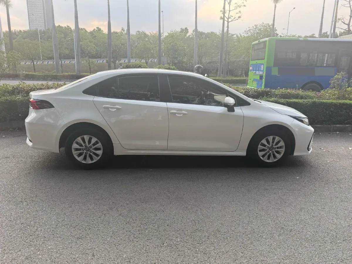 2019 Toyota Corolla 1.2T 116HP L4 CVT,autocango,china used car exporter,china ev exporter,chinese used car exporter,chinese used ev exporter