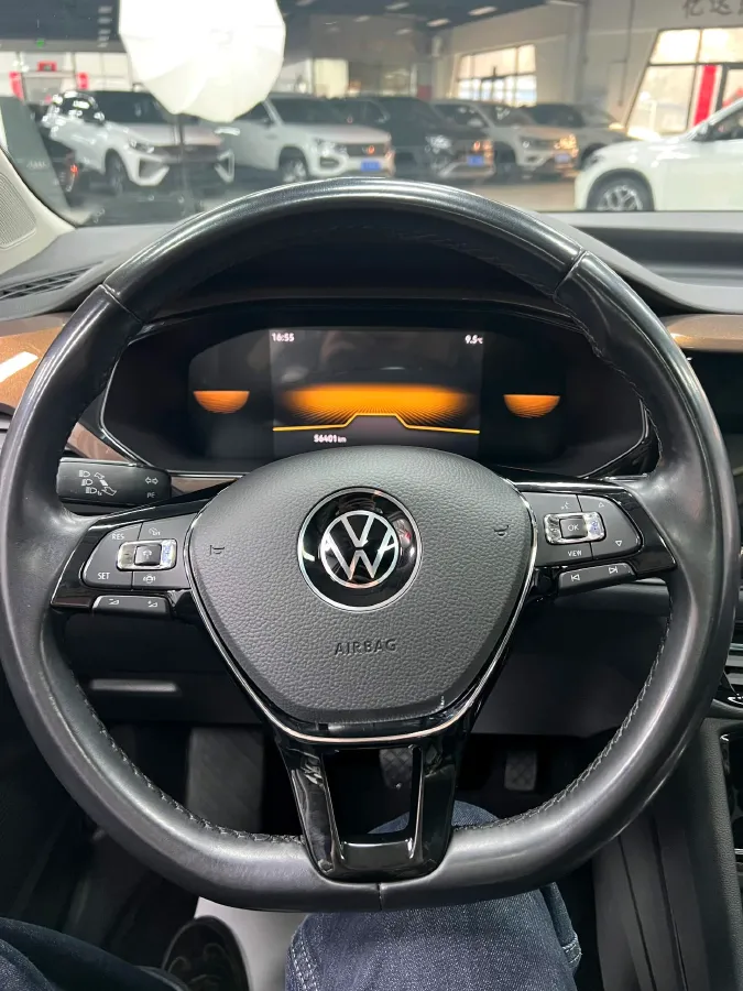 2022 Volkswagen Tharu 1.4T 150HP L4 7DCT,autocango,china used car exporter,china ev exporter,chinese used car exporter,chinese used ev exporter