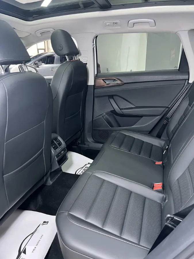 2022 Volkswagen Tharu 1.4T 150HP L4 7DCT,autocango,china used car exporter,china ev exporter,chinese used car exporter,chinese used ev exporter