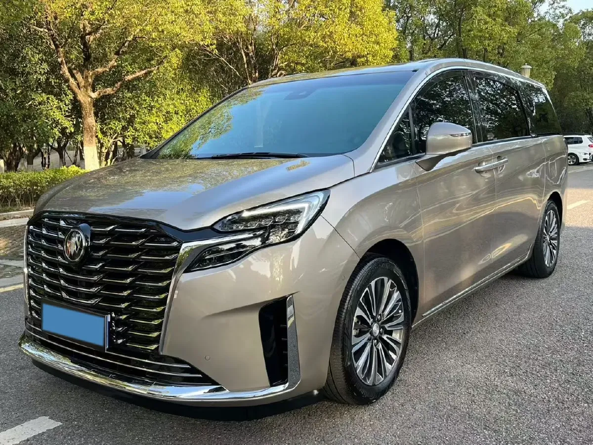 2023 Buick GL8 2.0T 237HP L4 9AT,autocango,china used car exporter,china ev exporter,chinese used car exporter,chinese used ev exporter