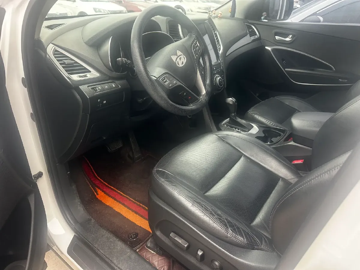 2015 Hyundai Santafe 2.0T 245HP L4 6AT,autocango,china used car exporter,china ev exporter,chinese used car exporter,chinese used ev exporter