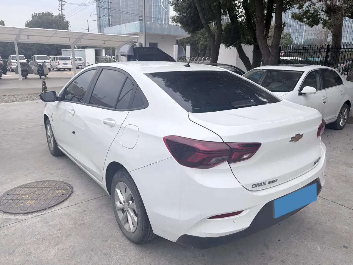 2022 Chevrolet Cavalier 1.0T 125HP L3 6AT,autocango,china used car exporter,china ev exporter,chinese used car exporter,chinese used ev exporter