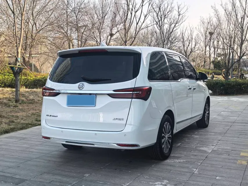 2022 Buick GL8 2.0T 237HP L4 9AT,autocango,china used car exporter,china ev exporter,chinese used car exporter,chinese used ev exporter